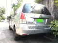 toyota innova j 2011-3