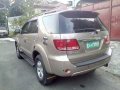 2008 Toyota Fortuner V AT 4x4 Beige For Sale-1