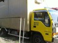 Isuzu Elf Closedvan 2006 4hf1 MT Yellow For Sale-1