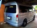 Toyota hiace GL grandia 2011-2