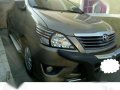Toyota Innova 2.5 E 2012 AT Beige For Sale-4