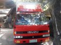 Isuzu Elf Closevan NPR-1