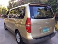 2011 Hyundai Grand Starex CRDi VGT Gold -2