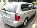 Kia Carnival EX LWB CRDi DSL AT 2010 Silver -2