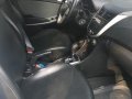 Hyundai Accent 2011 sedan white for sale -4