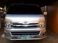 Toyota hiace GL grandia 2011-0