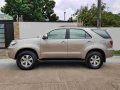 Toyota Fortuner 2006 G cream for sale -4