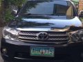 Toyota Fortuner Black 2009-1