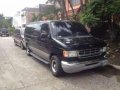 2003 Ford E-150 Van Chateau AT Black For Sale-4