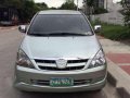 Toyota Innova G AT 2006-1