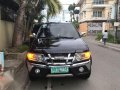 Isuzu sportivo-0