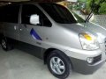 Hyundai Starex-5