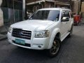 Very Well-maintained 2008 Ford Everest 4x2 AT Rush Sale-0