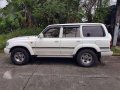 Toyota Land Cruiser 4x4-0