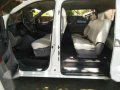 Hyundai Grand Starex 2010 manual hiace urvan-1