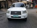 Very Well-maintained 2008 Ford Everest 4x2 AT Rush Sale-2