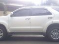 late 2013 Toyota Fortuner G Manual Pearl White Mint Condition 2014-0