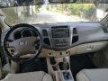 Fortuner V 4x4 diesel 05 at alt innova everest crv-9