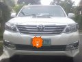 late 2013 Toyota Fortuner G Manual Pearl White Mint Condition 2014-2