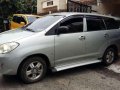 Toyota innova e 2006 mt diesel-4