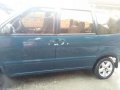 Nissan Serena-1