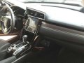 2016 honda civic 1.8 E CVT-9