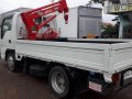 surplus japan isuzu elf dropside with mini crane-2