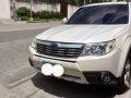 2010 subaru forester awd top of the line 2.0-2