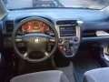 2002 Honda Stream-8