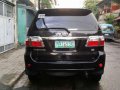 09 toyota fortuner g 4*2 gas automatic-3