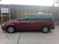 Kia Carnival LS 2000 Local MT Red For Sale-4