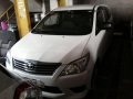 Toyota Innova 2016 van white for sale -0