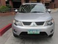 Mitsubishi Outlander GLS 2.4 AT Silver For Sale-3