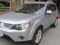 Mitsubishi Outlander GLS 2.4 AT Silver For Sale-0