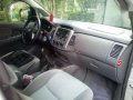 2014 innova E manual diesel (18kms) ford hyundai mitsubishi-3