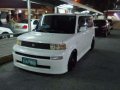 2005 Toyota bB Scion Pearl White-0