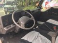 2004 Nissan Urvan Escapade 2.7 MT White -6