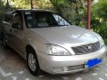 Nissan sentra-1