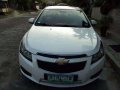 Chevrolet Cruze LS 2011 A.T White For Sale-3