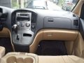 2013 Hyundai Grand Starex VGT Gold-9