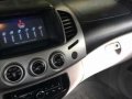 Mitsubishi Strada Gls V 4x4 2013 MT Silver -3