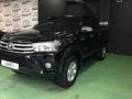 Toyota Hilux truck black for sale -0