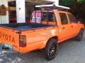 Toyota Hilux 1995 2.0 MT Orange For Sale-0