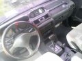 Mitsubishi pajero automatic 4d56 turbo diesel 4x4 for sale -5