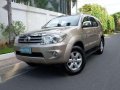 2010 Toyota Fortuner G Diesel 46kms for sale -0