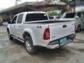 Isuzu D-Max 2012 White for sale-1