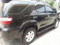 Toyota fortuner v. 4X4 2009 very fresh for sale -2