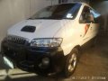 Hyundai Starex SVX 2002 AT White For Sale-1
