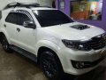 Toyota Fortuner 2016 AT V 4x2 White For Sale-3