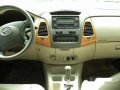 Toyota Innova 2008 cream for sale -10